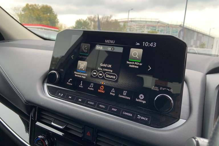 2021 Nissan Qashqai 1.3 DiG-T MH N-Connecta [Glass Roof] 5dr Manual Hatchback Petrol Manual