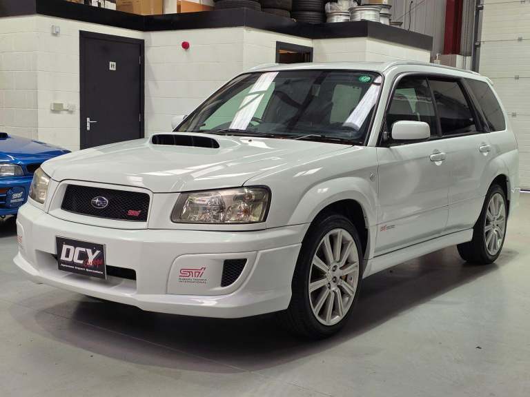 SUBARU FORESTER Sti Sg9 White Manual Petrol 2004