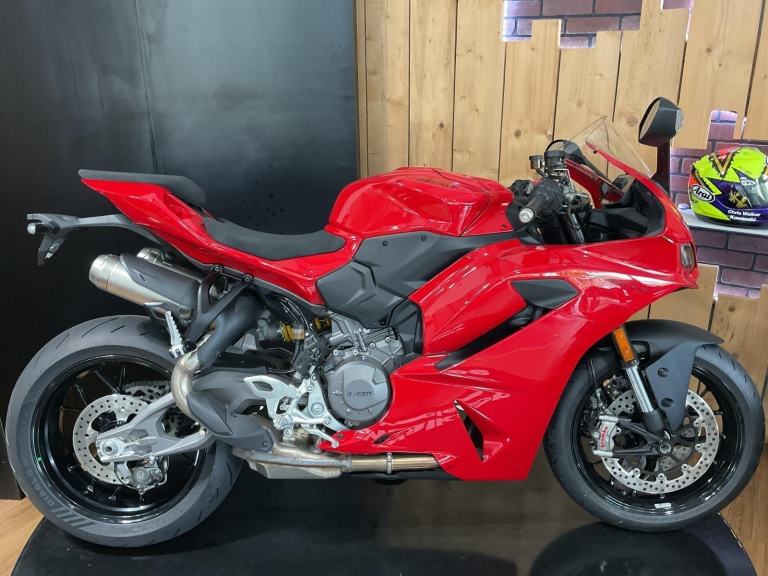 Ducati Panigale V2 2026 New Model! LOW RATE FINANCE 5.9%APR HP & PCP