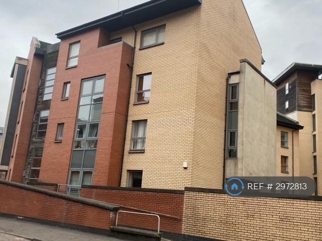 2 bedroom flat in Castle Street, Glasgow, G11 (2 bed) (#2972813)