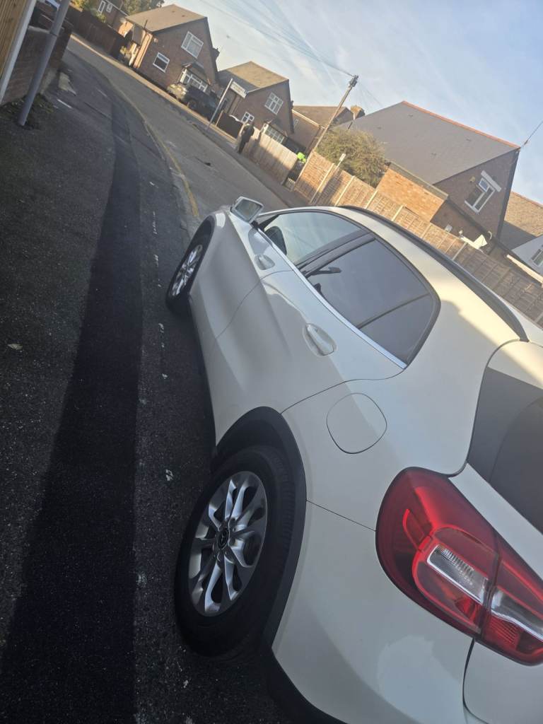 Mercedes-Benz, GLA, Estate, 2017, Semi-Auto, 2143 (cc), 5 doors