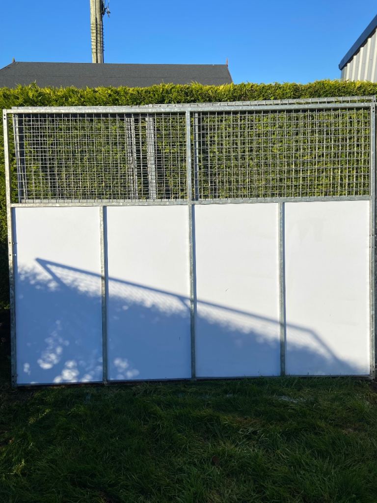 Galvanised Dog Run 