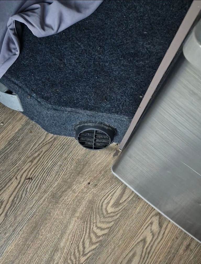 Vauxhall, VIVARO, Camper van, Panel Van, 8 seater Mini Bus  2015, Manual, 1598 (cc)