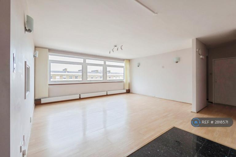 2 bedroom flat in Regent's Park, London, NW1 (2 bed) (#2818571)
