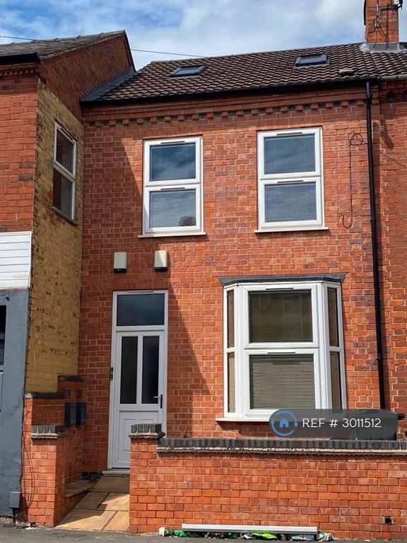 1 bedroom flat in Broad Street, Loughborough, LE11 (1 bed) (#3011512)