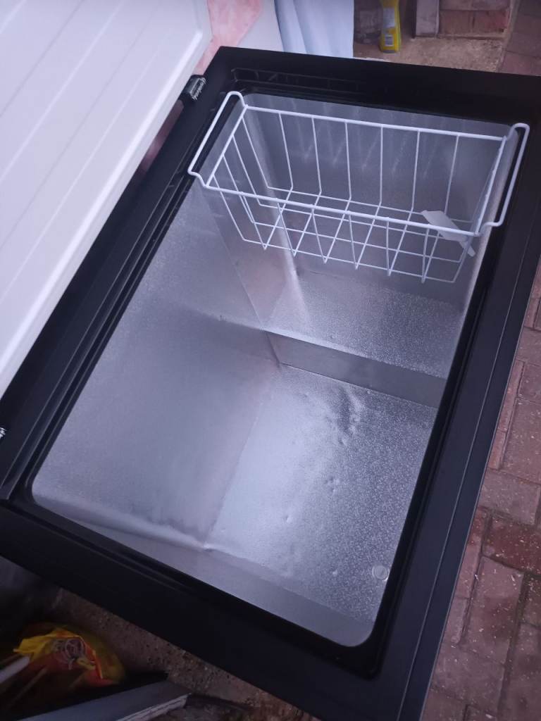 Black Chest Freezer 