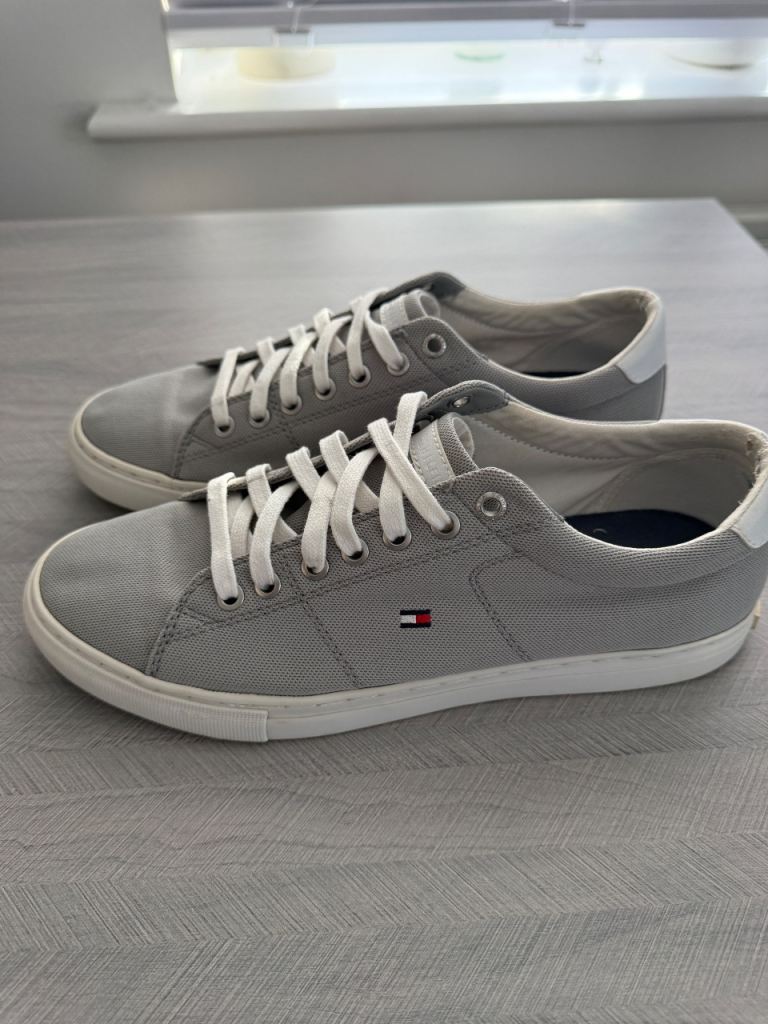 Tommy Hilfiger Men's Seasonal Textile Sneaker Low Top Sneakers