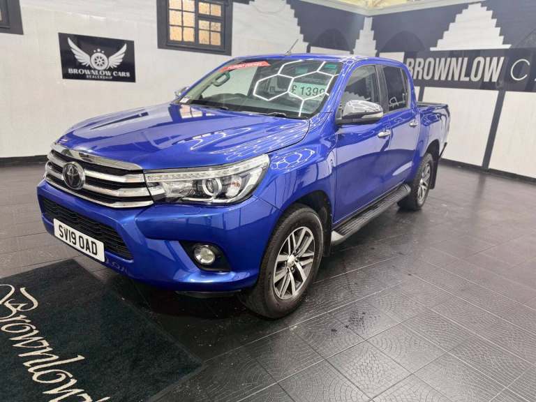 Toyota Hilux INVINCIBLE 4WD D-4D DCB 19 PLATE NO VAT Diesel