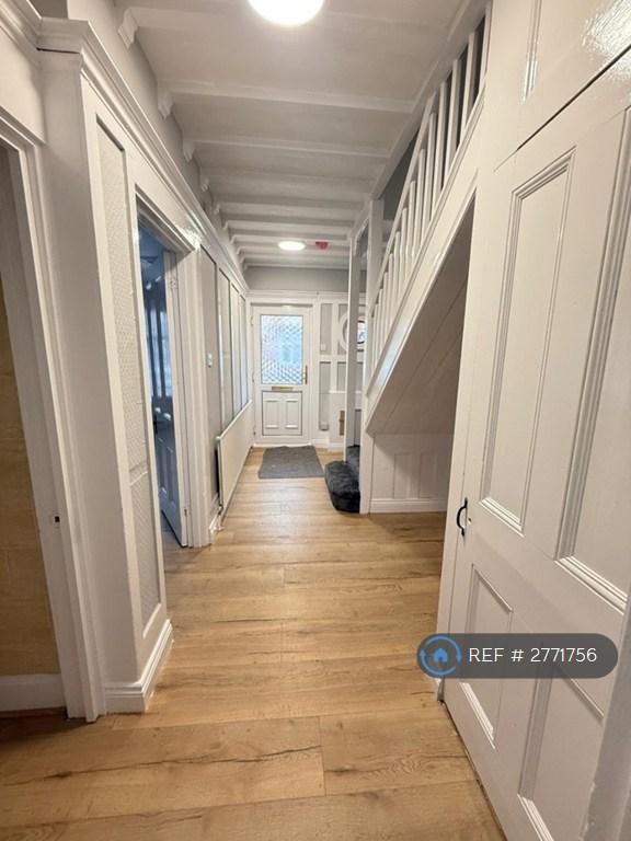 4 bedroom house in Dale Road, Luton, LU1 (4 bed) (#2771756)