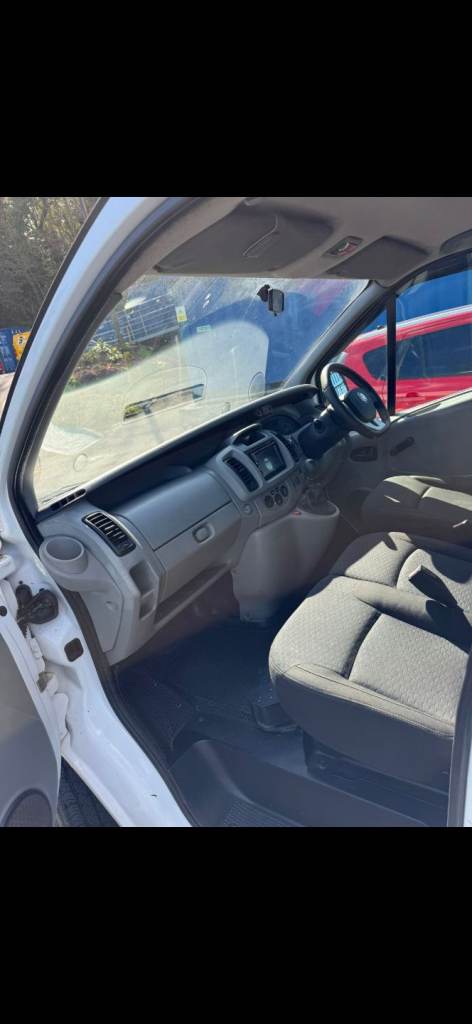 Vauxhall Vivaro 2.0 camper van. 2007.