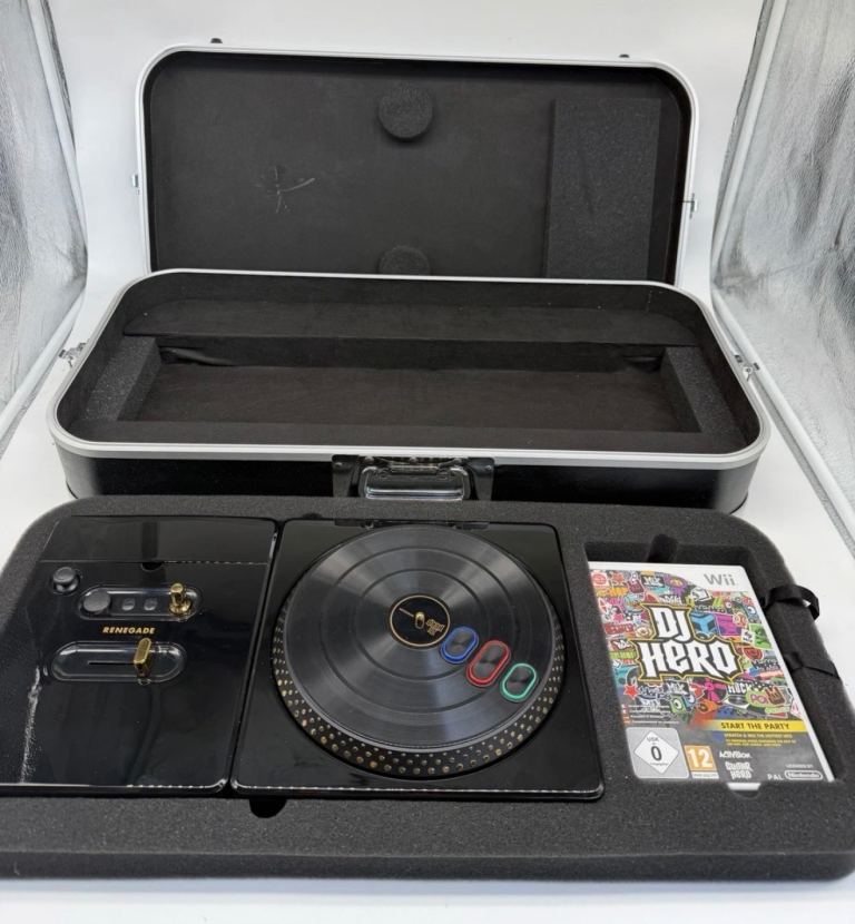 DJ Hero Renegade Edition Wii Turntable Controller Bundle With Case 