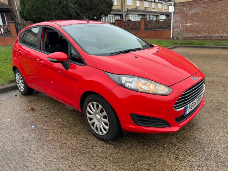 Ford, FIESTA, Hatchback, 2014, Manual, 1498 (cc), 5 doors