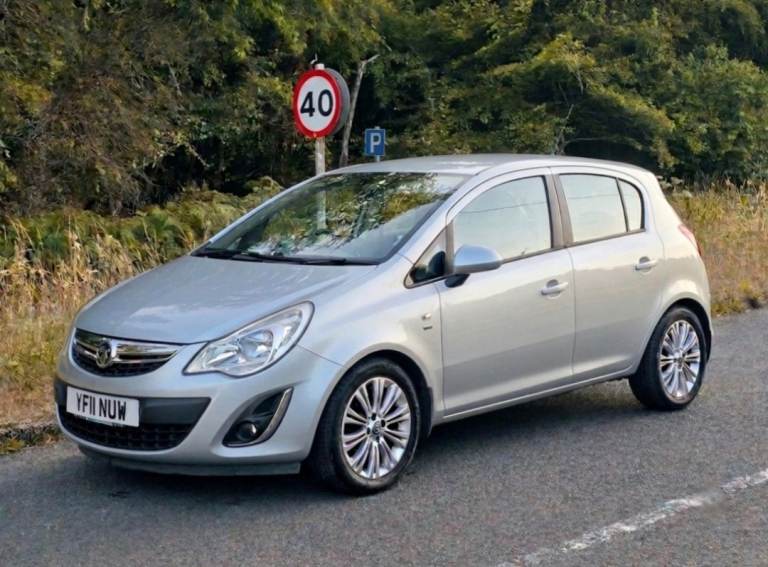 11 Reg Vauxhall Corsa 1.4 SE Auto Ulez - not clio polo vw golf peugeot cheap -