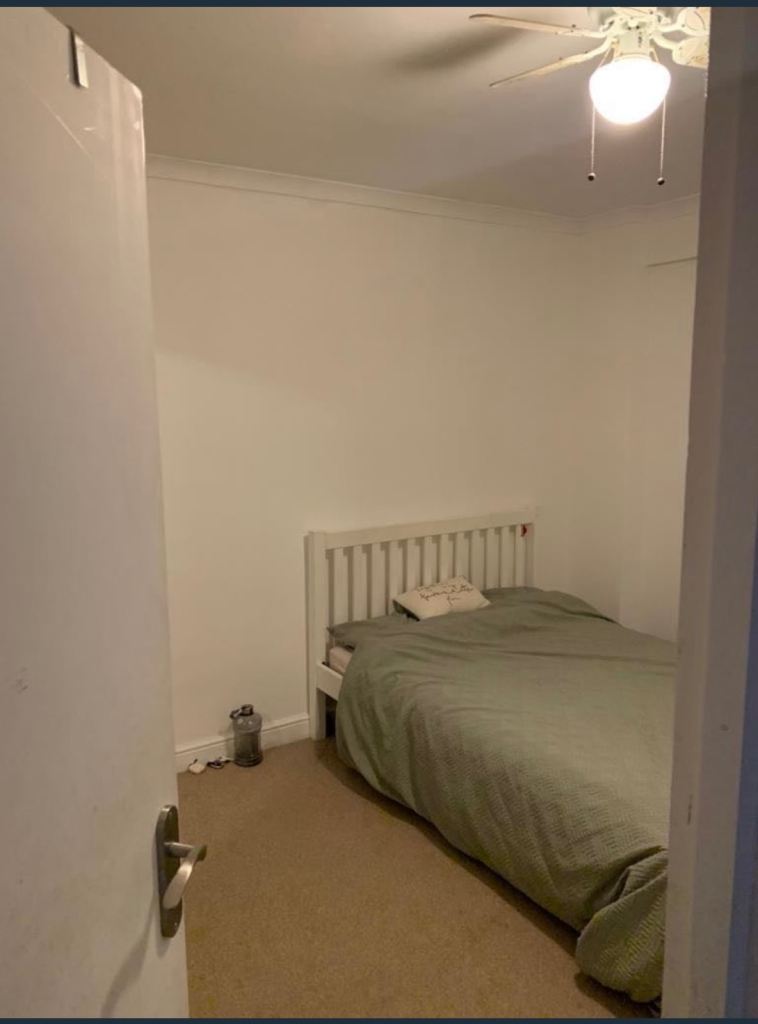 Spacious Double Room | Suitable for Single / Couple