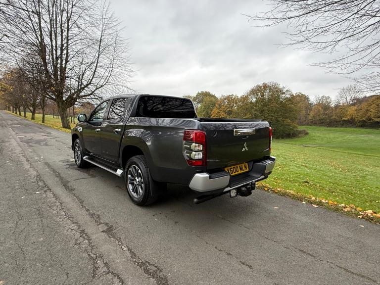 2020 Mitsubishi L200 Double Cab DI-D 150 Barbarian X 4WD Auto PICK UP Diesel Automatic