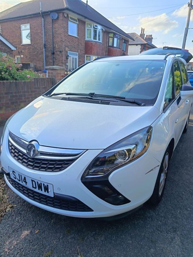 Vauxhall, 7 seater ZAFIRA, MPV, 2014, Manual, 1364 (cc), 5 doors