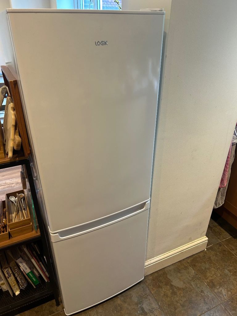 Logik Fridge Freezer 60/40 15 months old
