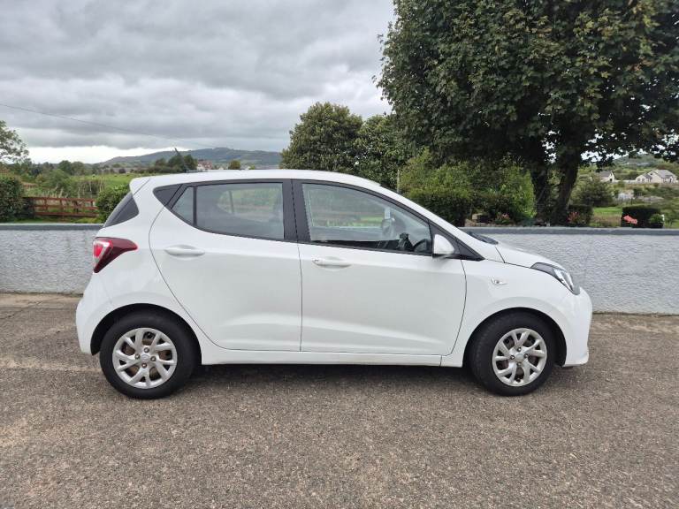 Hyundai I10 Hatchback, 2019 Manual 998 (cc), 5 doors