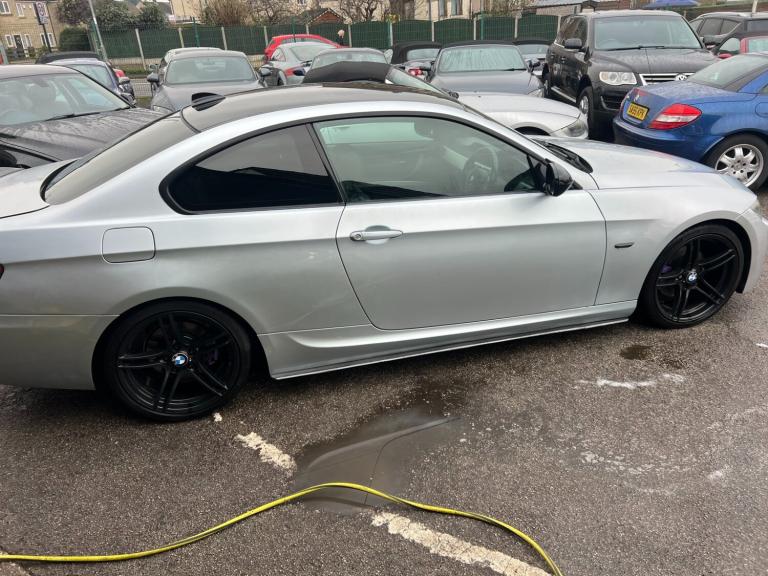 2012 BMW 3 Series 2012 320d Sport Plus 2dr Step Auto COUPE SILVER SAT NAV FULL LEATHER COUPE Dies...