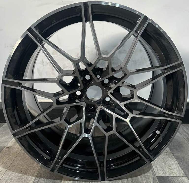 20" Genuine BMW 826m M3 G80 Alloy Wheel (REAR) FULLY REFURBISHED