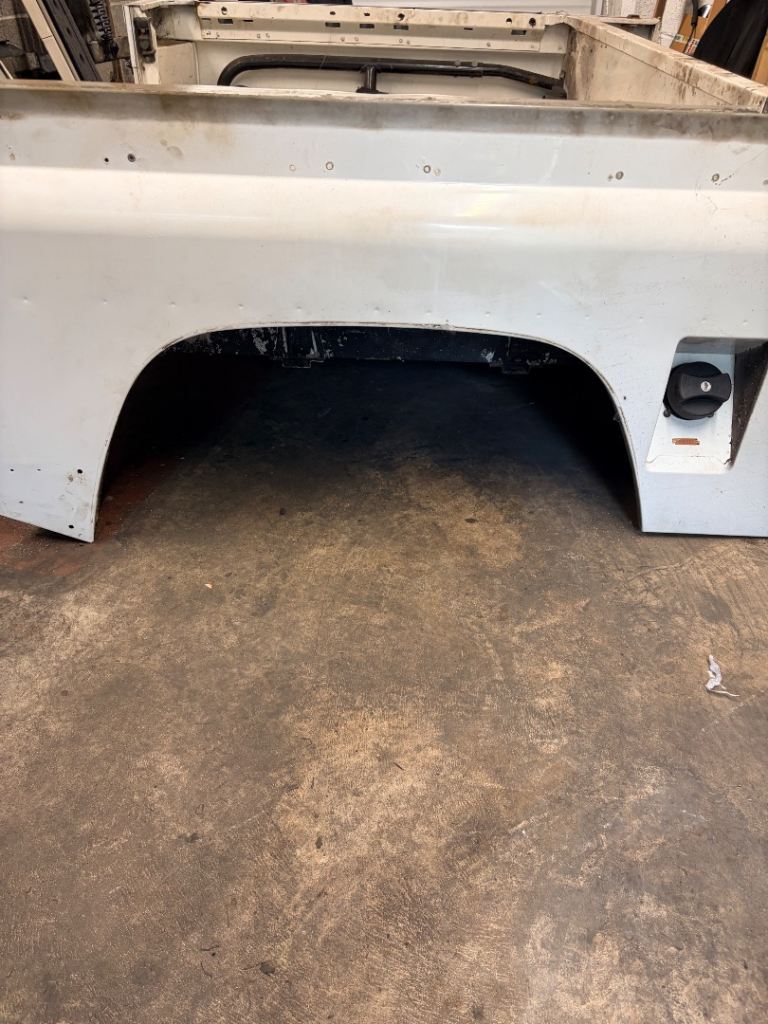 Land Rover Defender 90 200 300tdi Tub