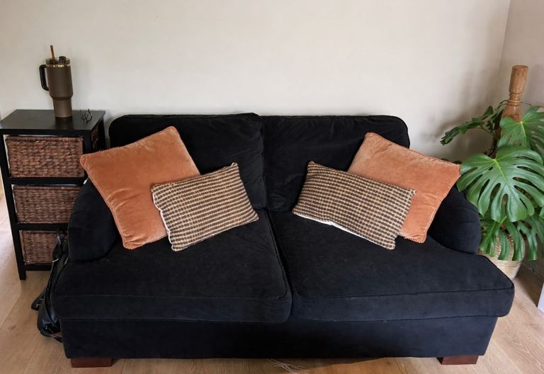 Pull out Sofa Bed - Black Velvet (will sell for £275 if collected before Sunday 19th)