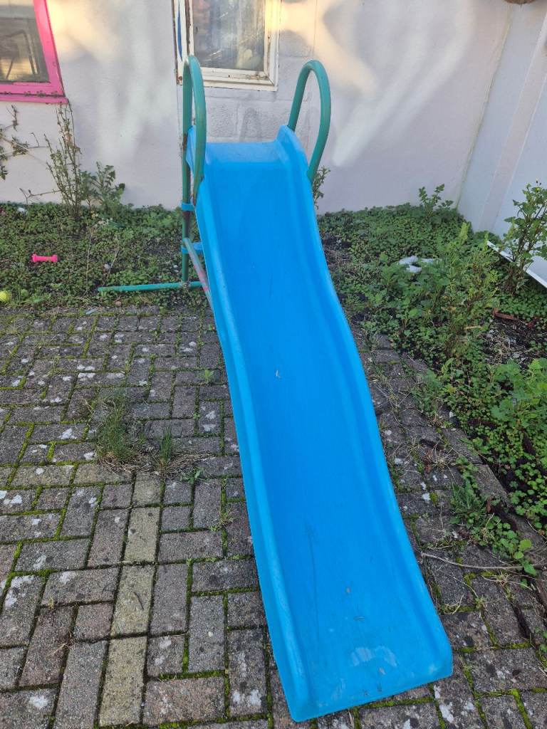 Kids slide 