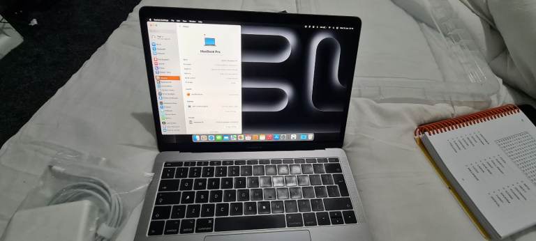 Apple MacBook Pro 2017 256GB – Good Condition