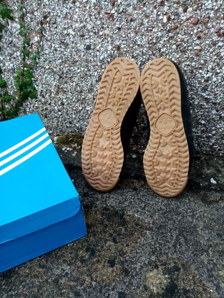 Adidas all black team 10.5 Black leather 