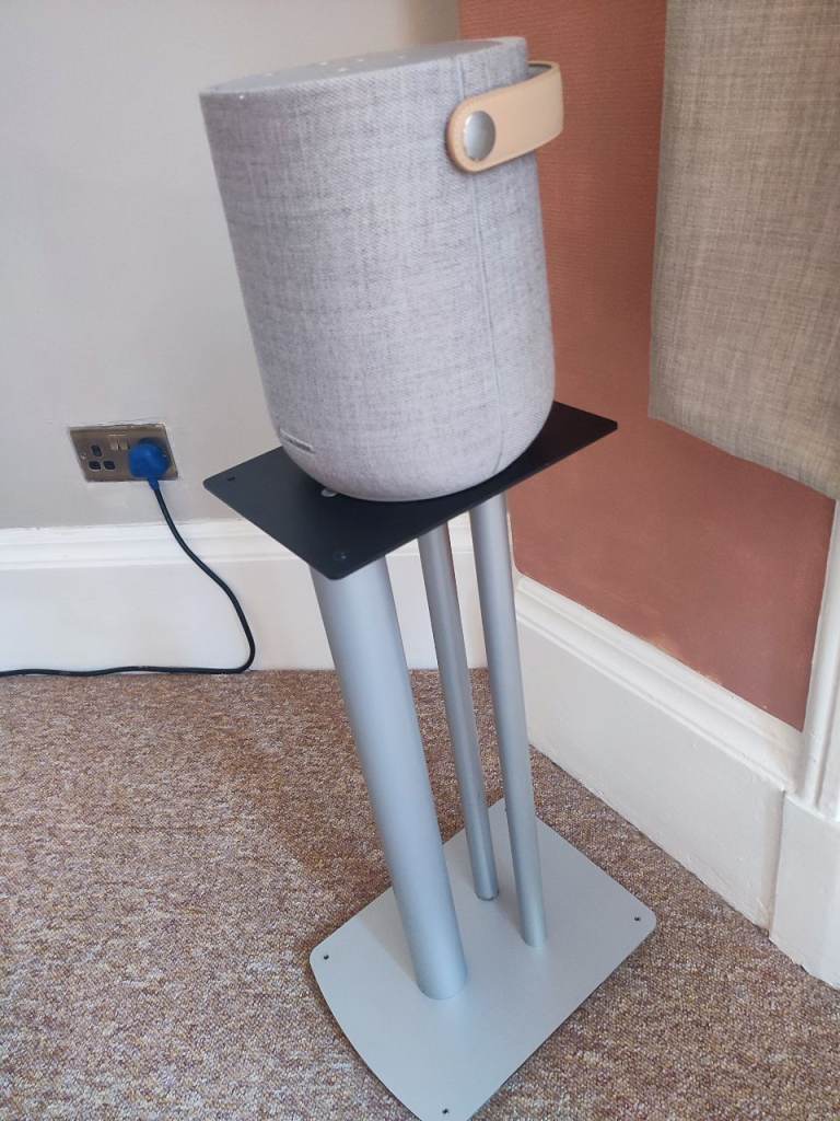 Solidly Built Professional Speaker Stand (for a Single Sonos Smart Speaker etc)