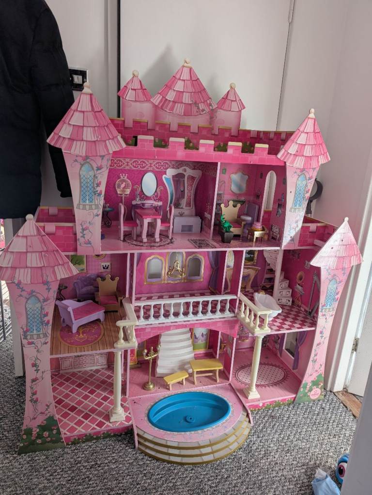 Large doll house