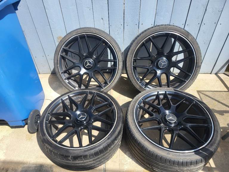 Mercedes AMG replicas
