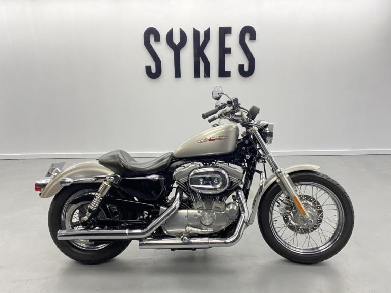 2007 Harley-Davidson XL883L Sportster Low in Silver