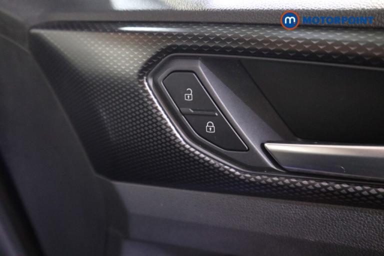 2022 Volkswagen T-Cross 1.0 TSI 110 SE 5dr DSG SUV Petrol Automatic