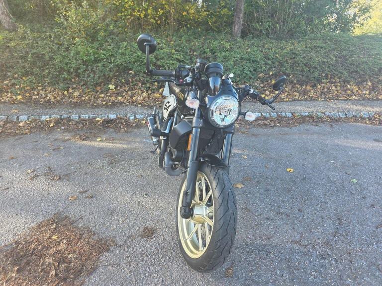 DUCATI SCRAMBLER 800 803 CAFE RACER EURO 4 2019 Petrol Manual in Black