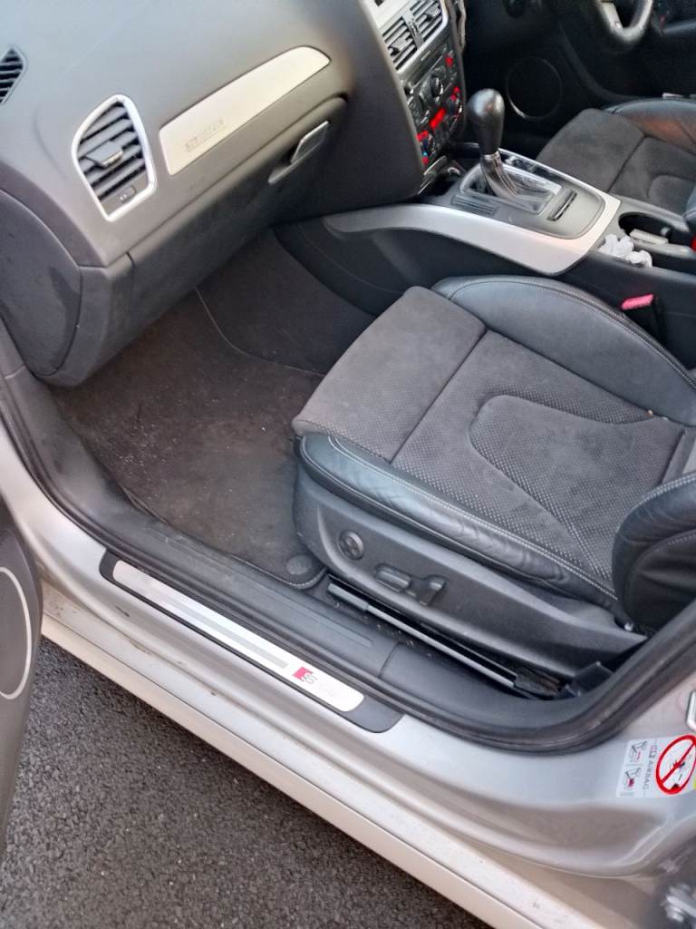 Audi, A4, Avant 2010, Semi-Auto, 3.0 TDI quattro 240bhp5 doors