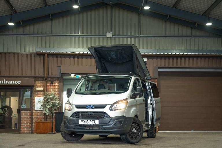 FORD TRANSIT CUSTOM 290 CAMPERVAN CONVERSION