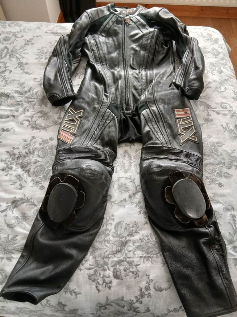 Frank Thomas one piece suit