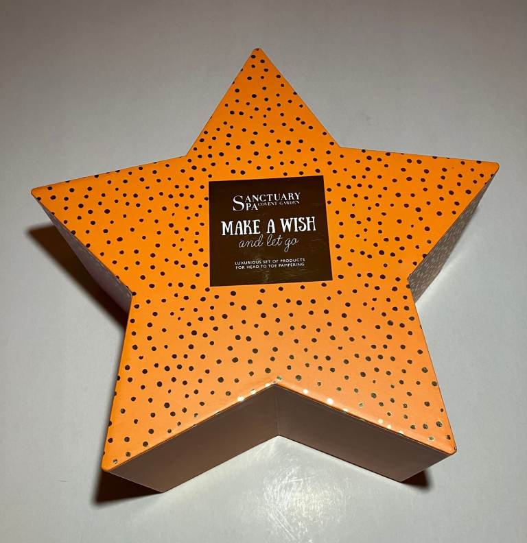 Sanctuary Spa gift box - large size