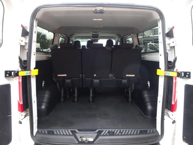 2021 Ford Transit Custom 2.0 320 EcoBlue Trend Kombi L2 H1 Euro 6 (s/s) 5dr MPV Diesel Manual