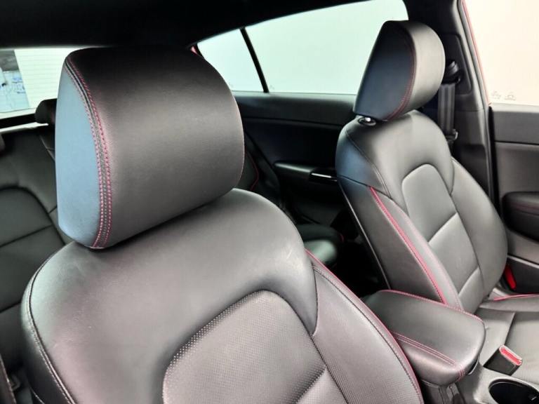 2019 Kia Sportage 1.6 T-GDi GT-LINE 175 BHP + SAT NAV + HEATED LEATHER ESTATE Petrol Manual