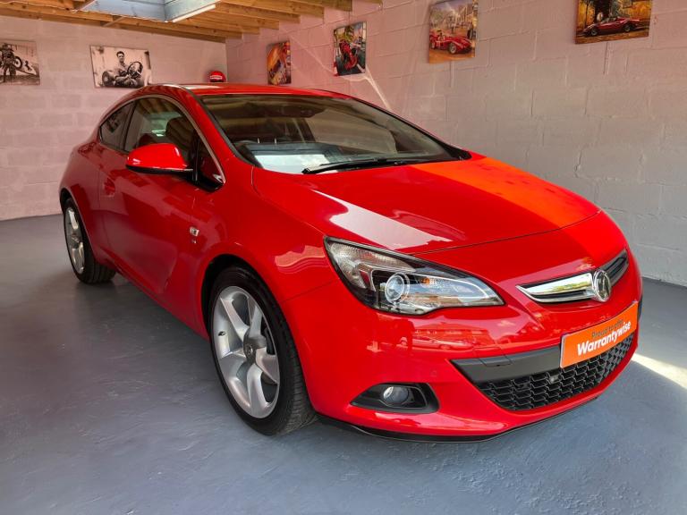 2015 Vauxhall Astra GTC 1.4T 16V 140 SRi 3dr [ LOW MILES. ] HATCHBACK Petrol Manual