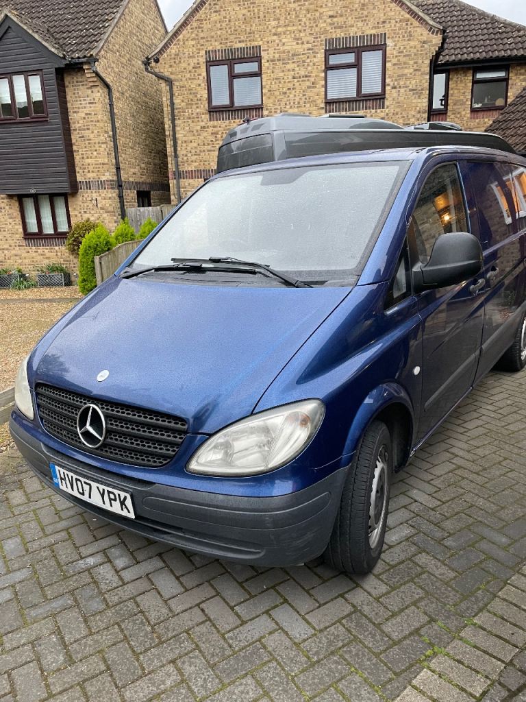 Mercedes Benz Vito 113 long **Spares or repair-runs & drives***