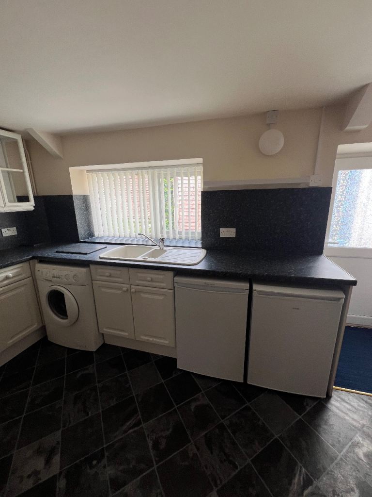 2 Bedroom Property to rent near Aberystwyth 