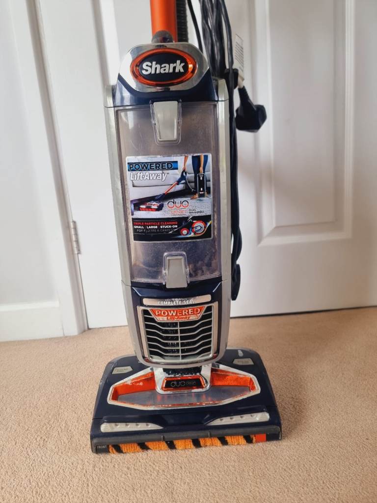 Shark vacuum  cleaner 