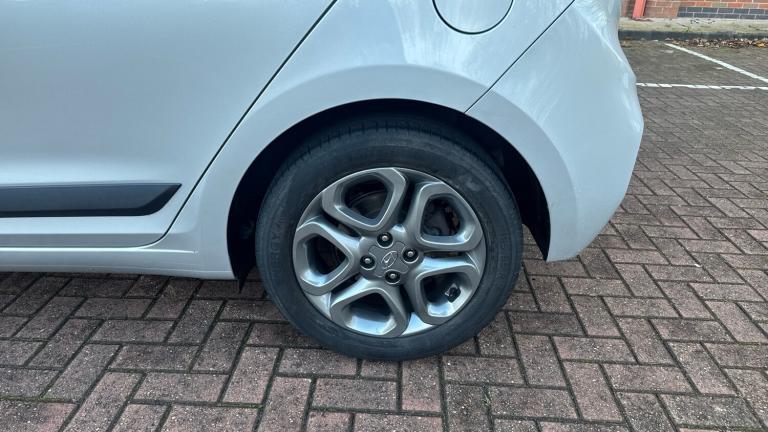 2019 Hyundai i20 1.2 MPi Premium Nav 5dr Petrol Hatchback Hatchback Petrol Manual