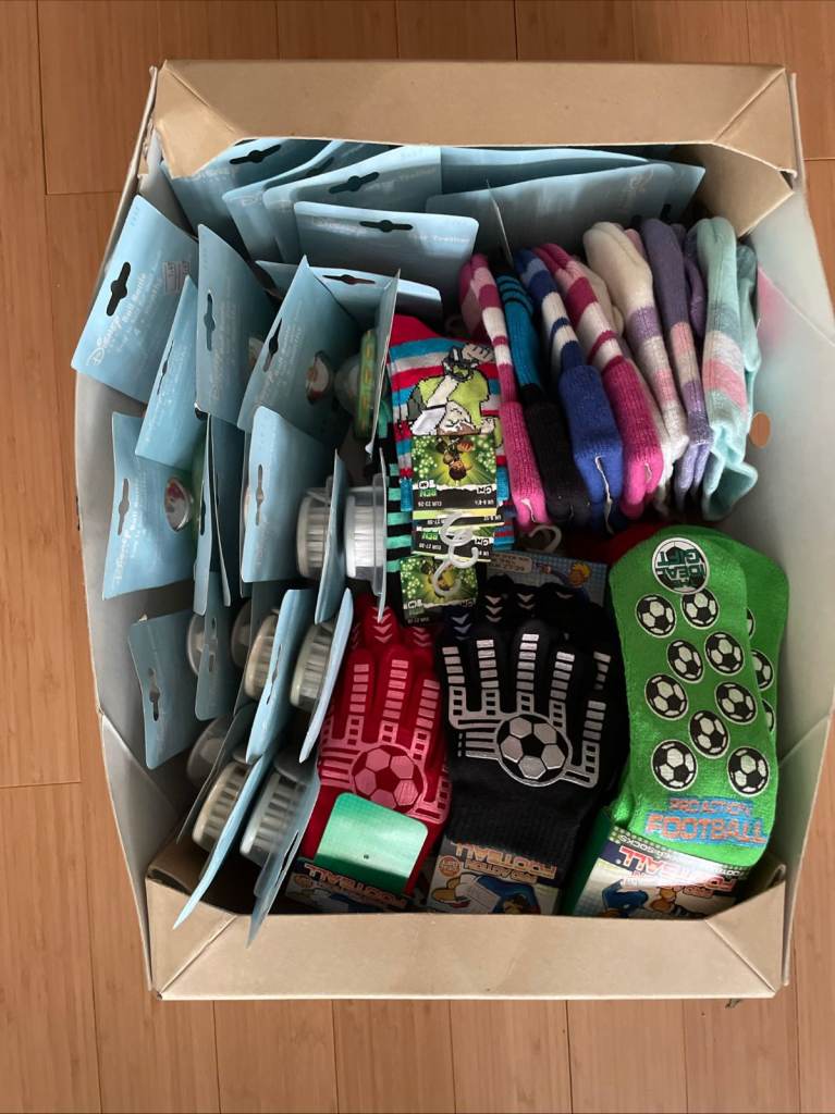Job lot box - multiple baby/children items & accessories, 4kg