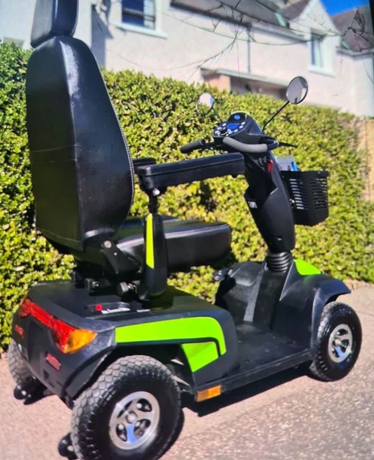 Large invacare orion mobility scooter can deliver good condition 