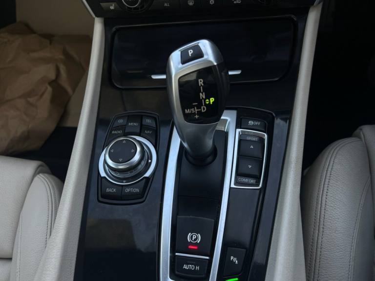 2011 BMW 5 Series 3.0 530D M SPORT GRAN TURISMO 5d 242 BHP Hatchback Diesel Automatic