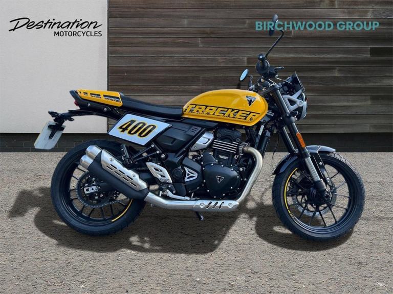 2026 Triumph Tracker PREMIUM COLOUR yellow 5 speed Manual